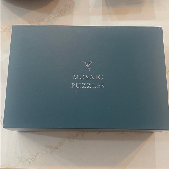 Mosaic puzzles Blue and White Tree Art Print
Box opened but not used - Picture 7 of 8